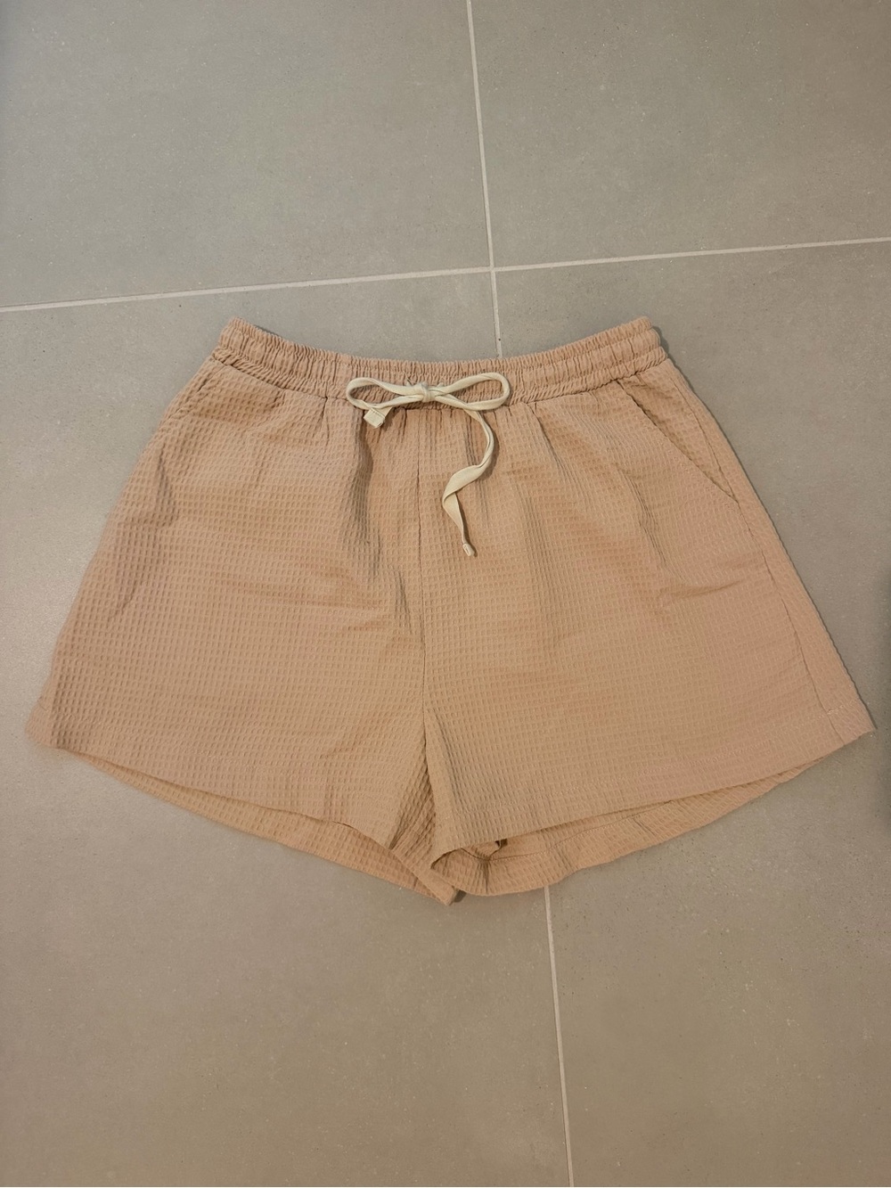 High-Rise Waffle Drawstring Women’s Shorts - Beige